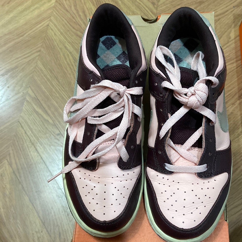 WOMNS NIKE DUNK LOW PRO, Size 8.5, Mahogany/Chino-Strm Pink-Ivory